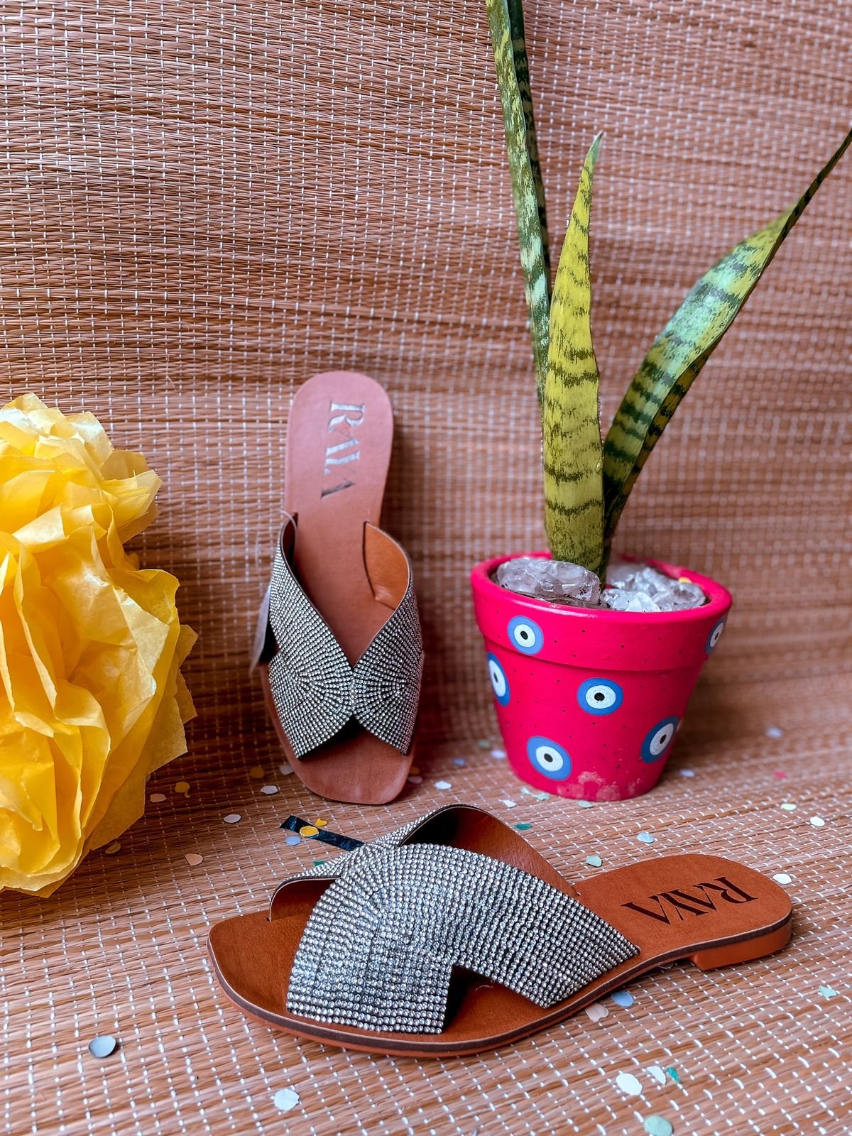 Tamanco Feminino Strass Raya CHF8013 Prata