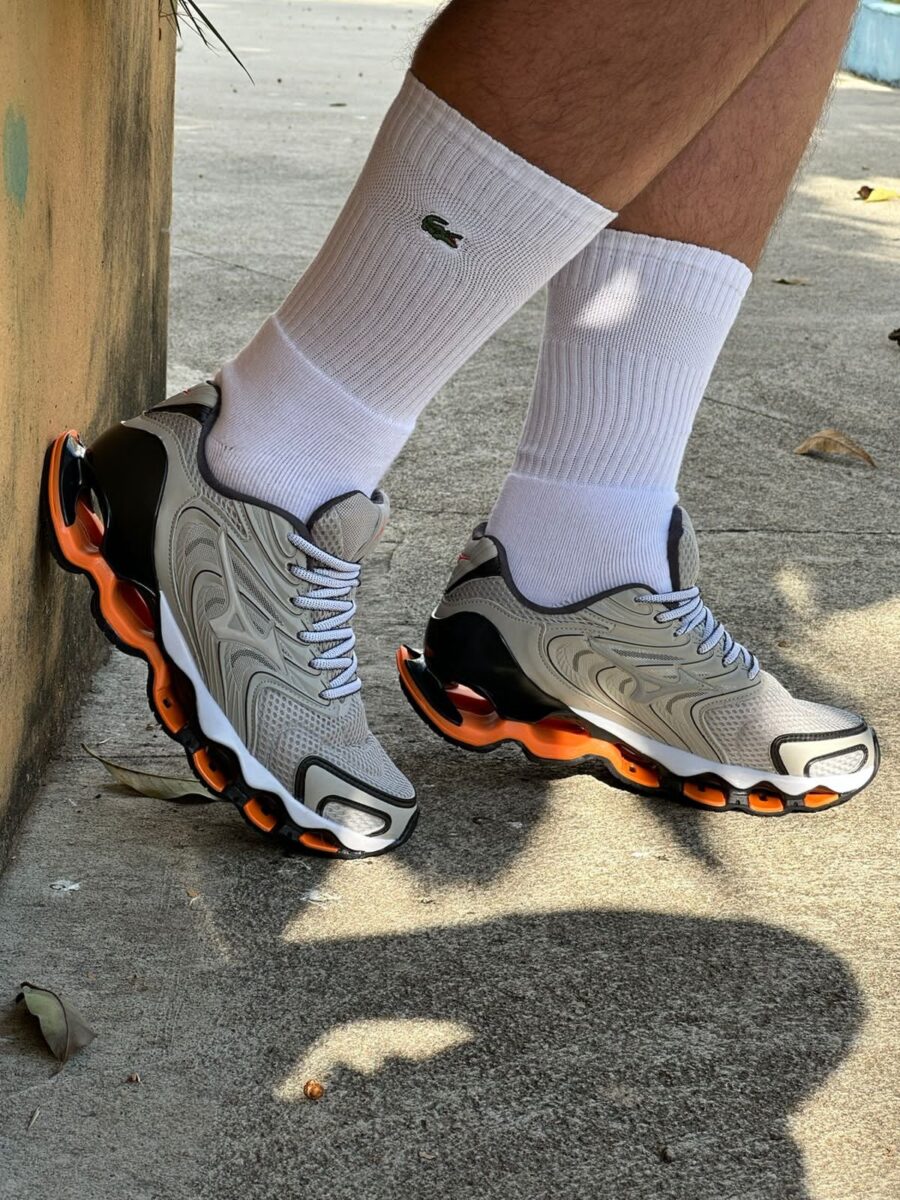 Tênis Wave Prophecy 12 Masculino Mizuno Cinza/Laranja - Image 2