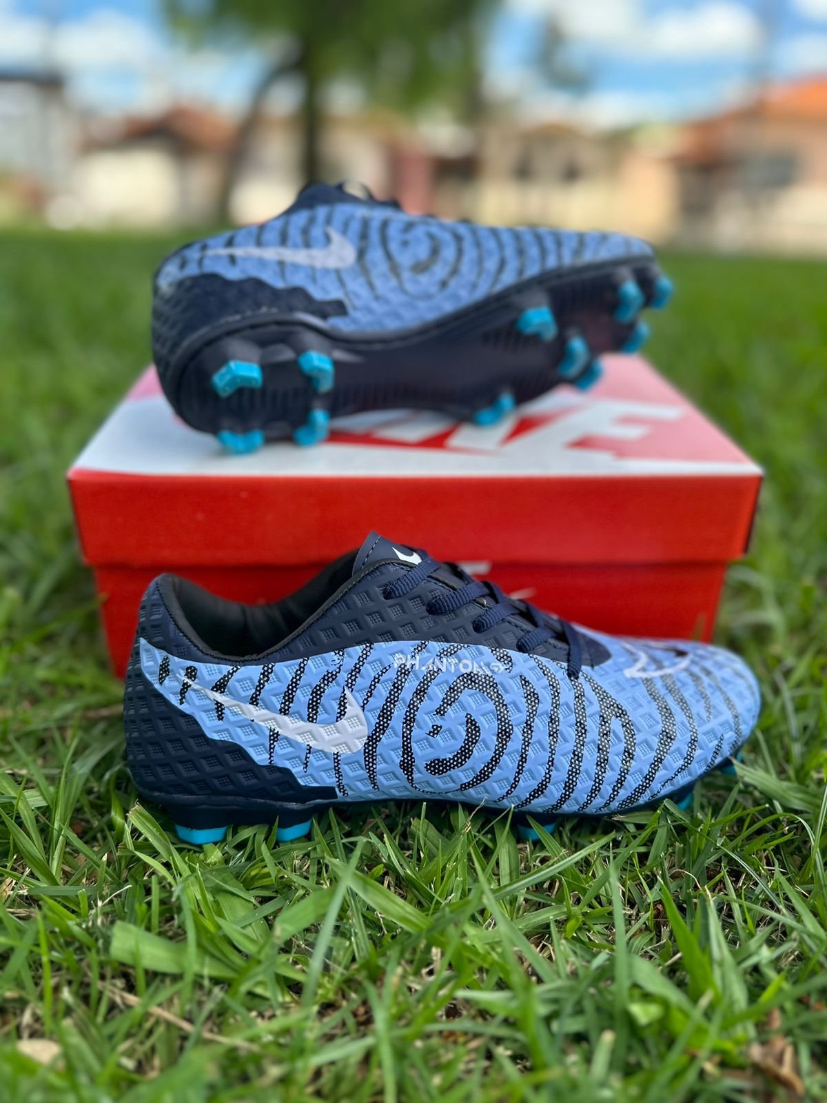 Chuteira Campo Phanton Masculino Nike Azul - Image 2