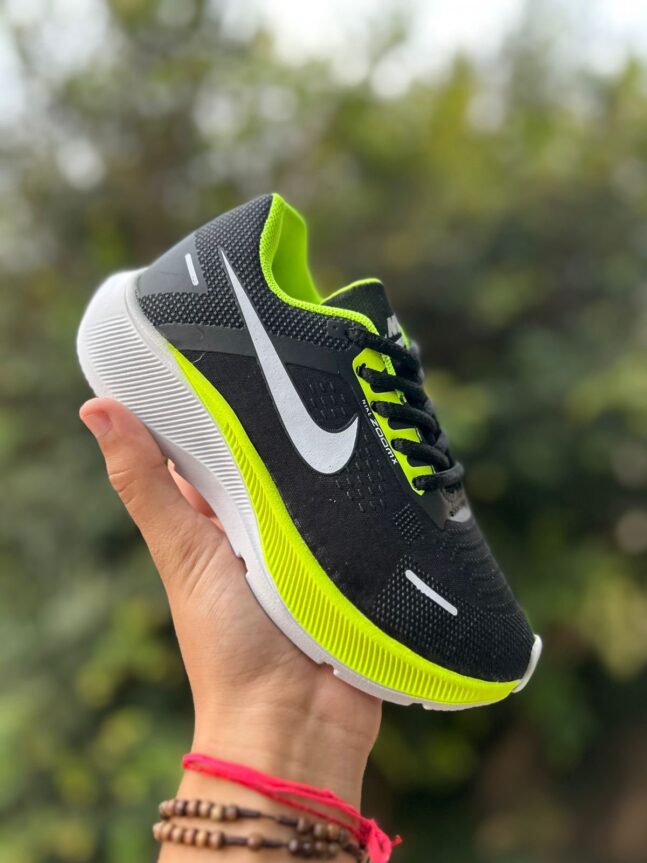 Tênis Infantil Unissex Air Zoom Nike Preto/Verde