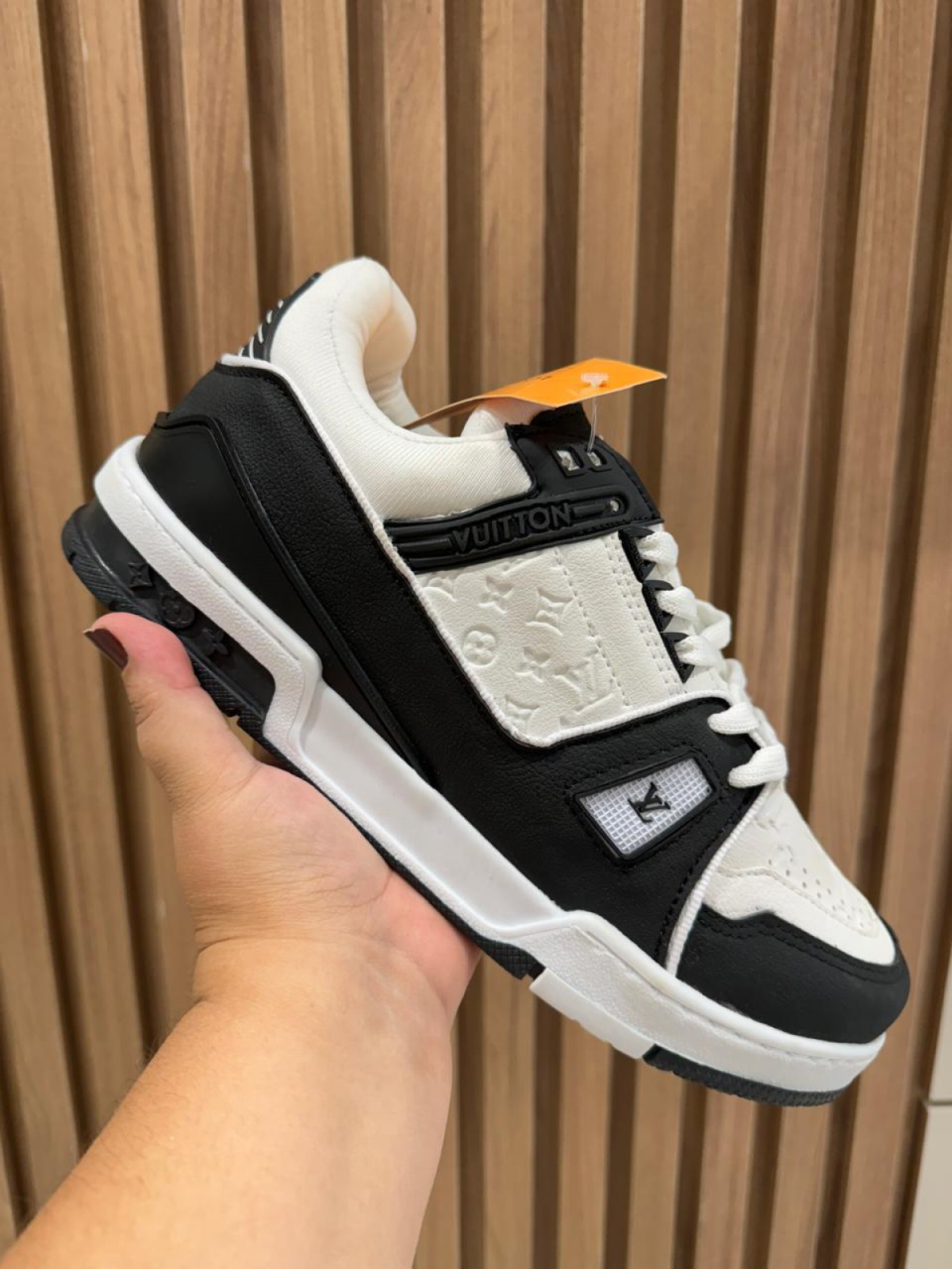 Tênis Louis Vuitton Preto