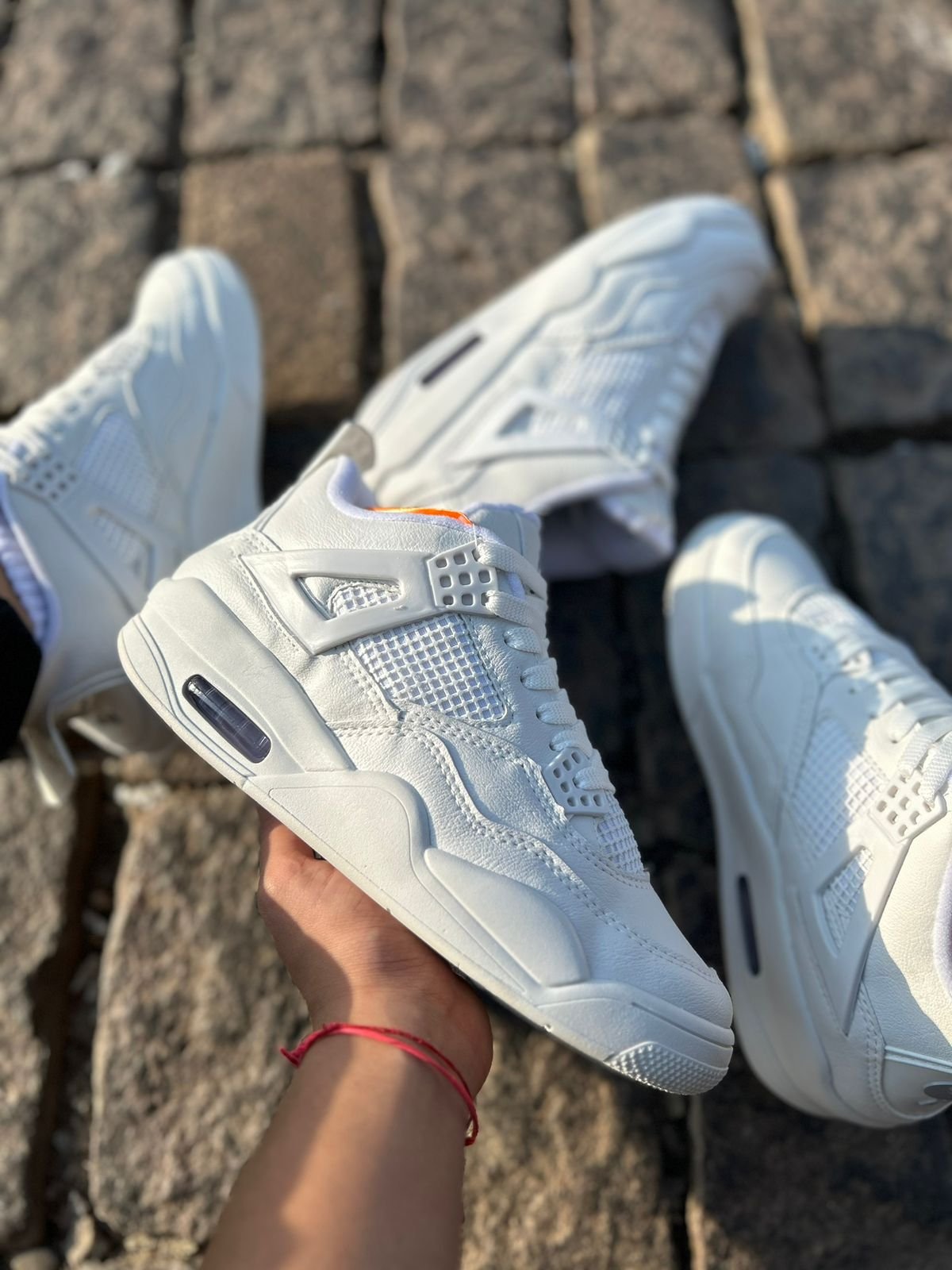 Tênis Botinha Air Jordan 4 Premium Masculino Branco/Branco - Image 2