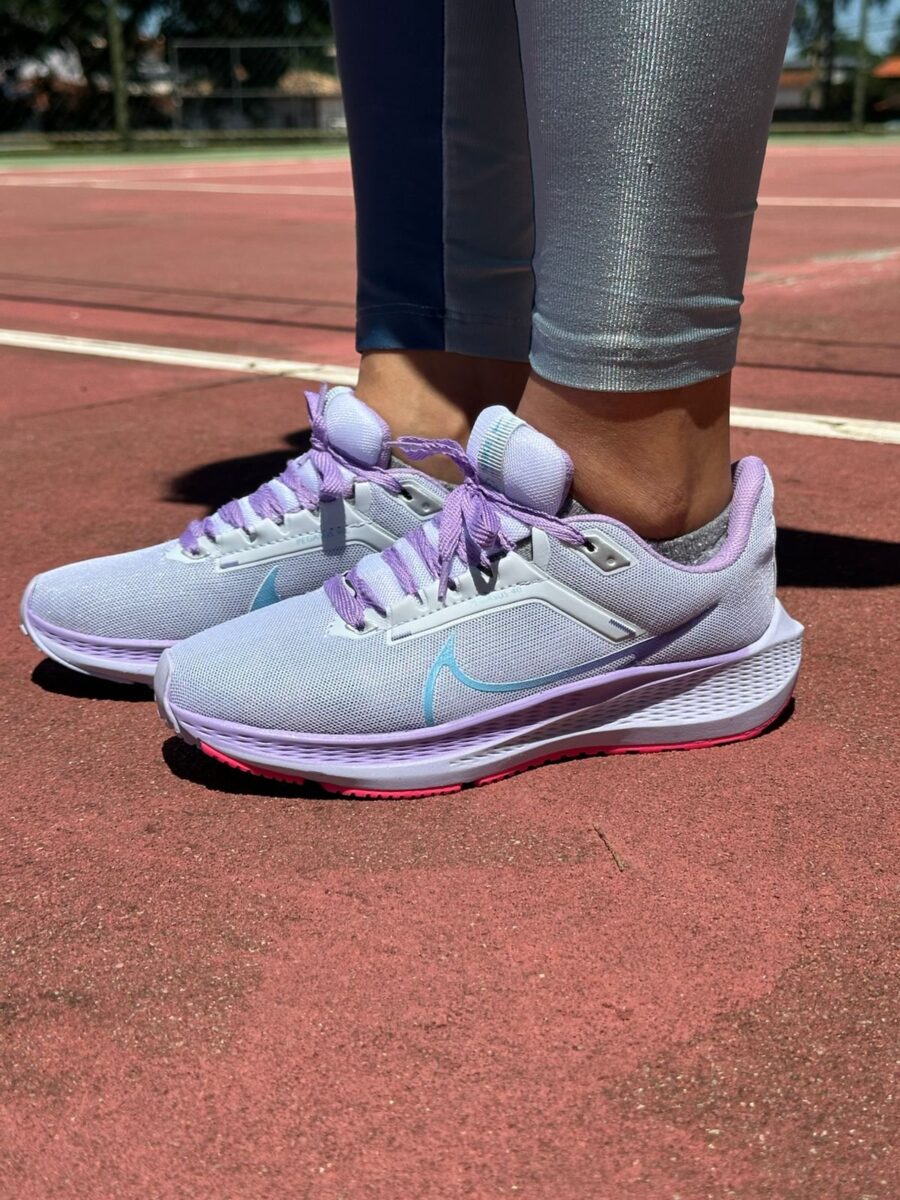 Tenis Vomero 17 Feminino Gelo/Lilas - Image 2